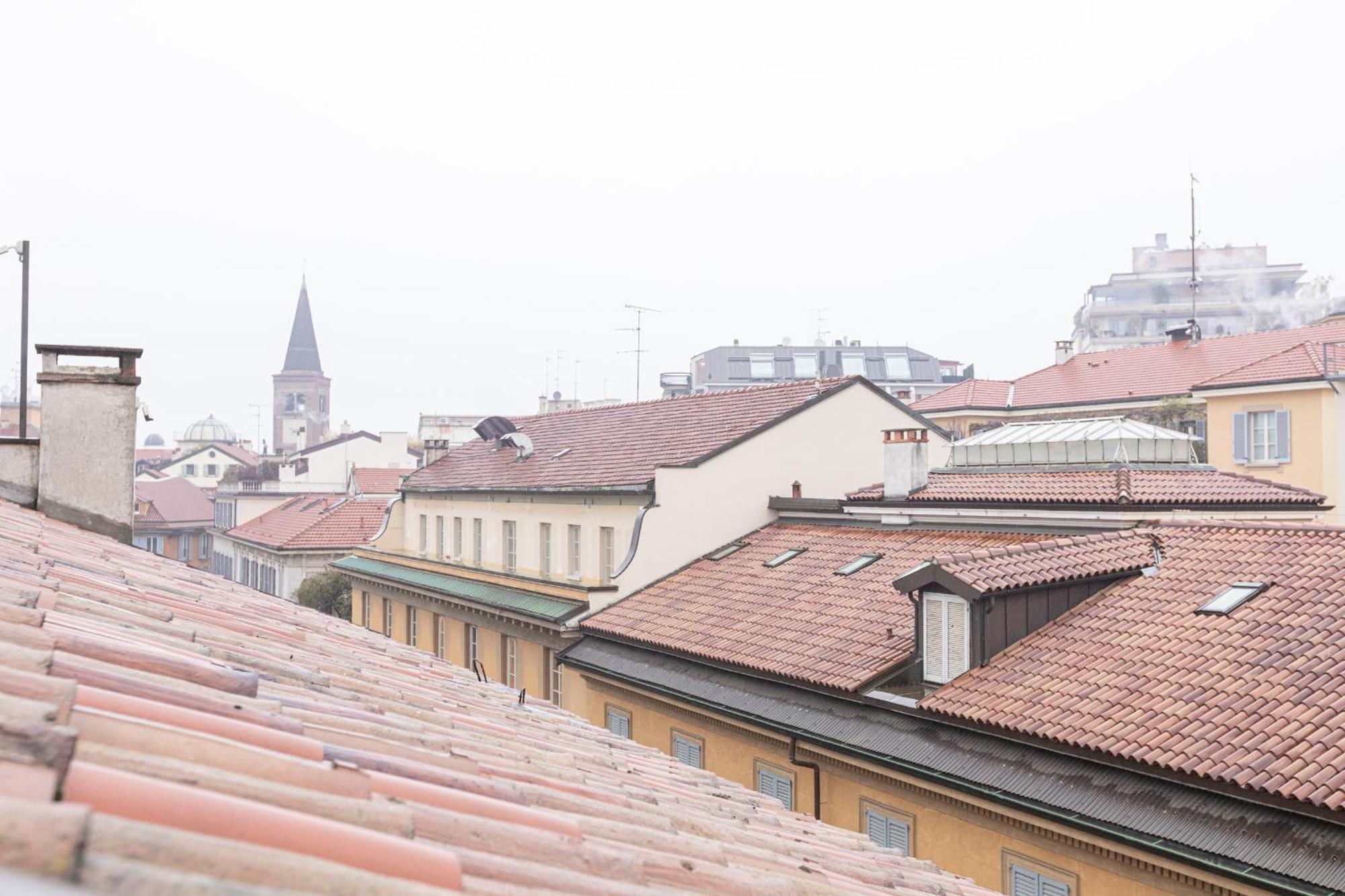 Monte Napoleone Split-Level Terrace Apartment - Top Collection — Photos 1